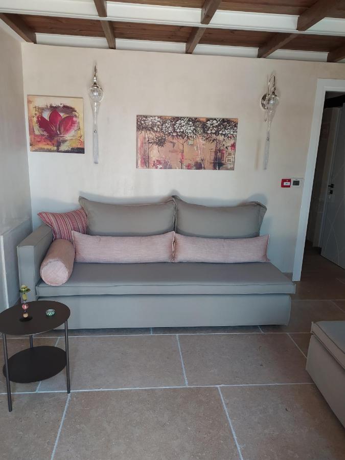 Wild Violet Villa: An Old Vision Of Luxury Melidhonion  Екстер'єр фото